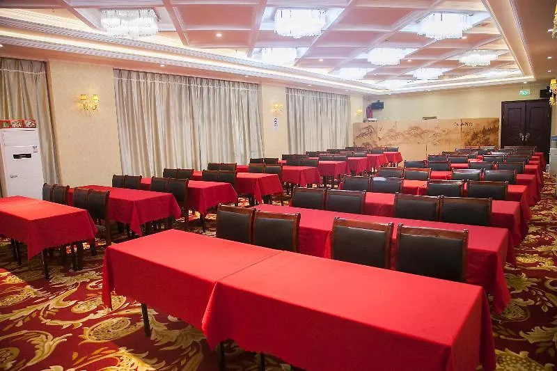 Vienna Hotel Shanghai Hongqiao Convention & Exhibition Center